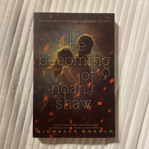 The becoming of noah shaw - Säljer boken the becoming of noah shaw av Michelle Hodkin på engelska. Väldigt bra skick. Skriv vid frågor!😊