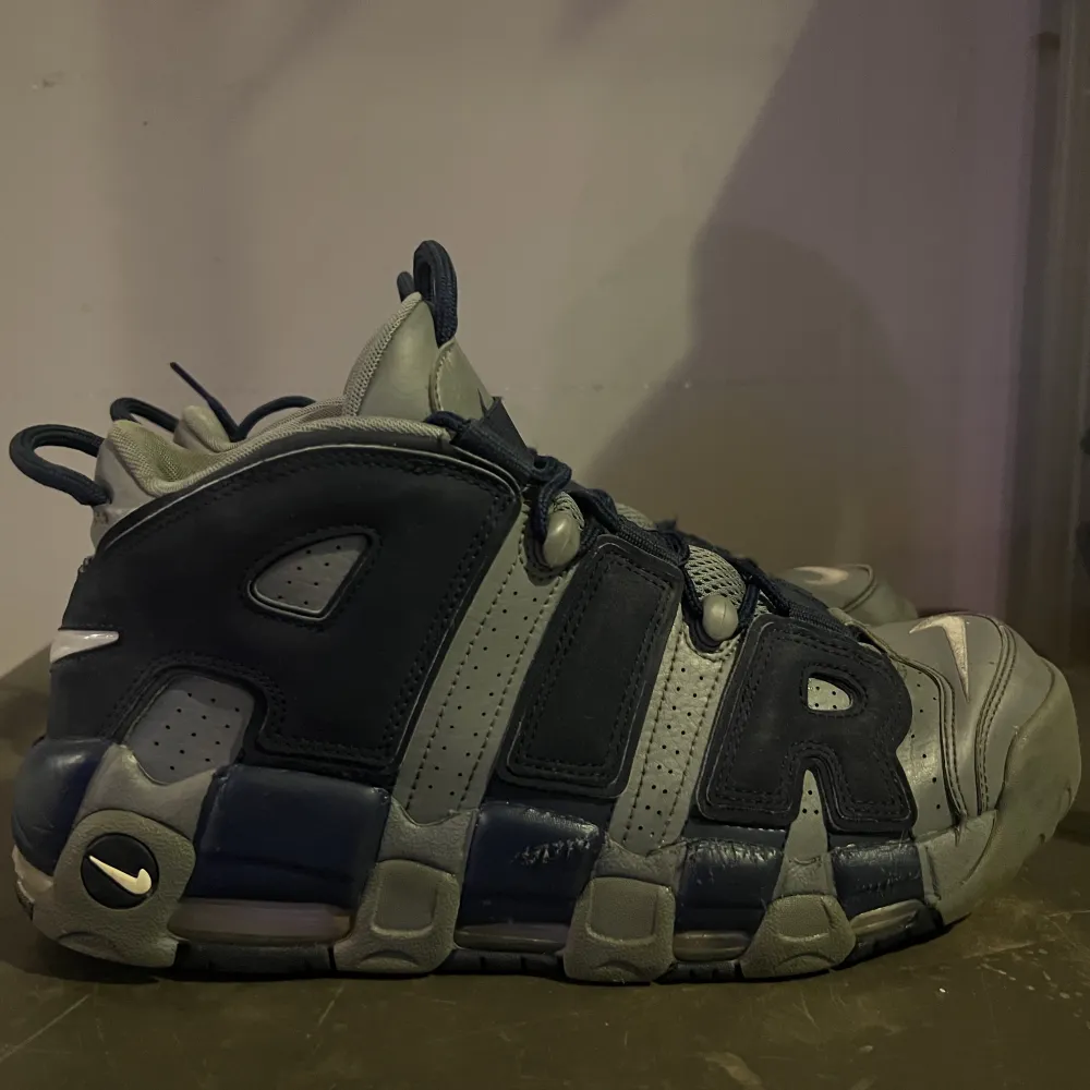 Nike air More uptempo säljes  Storlek 45. Skor.