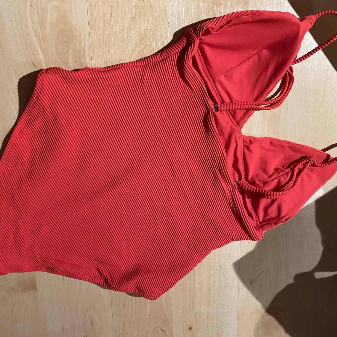 Röd baddräkt  - 90