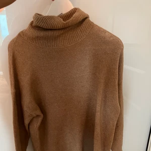 Stickad tröja - Stickad tröja från lager157 aldrig använd strl xs men mer som en s.