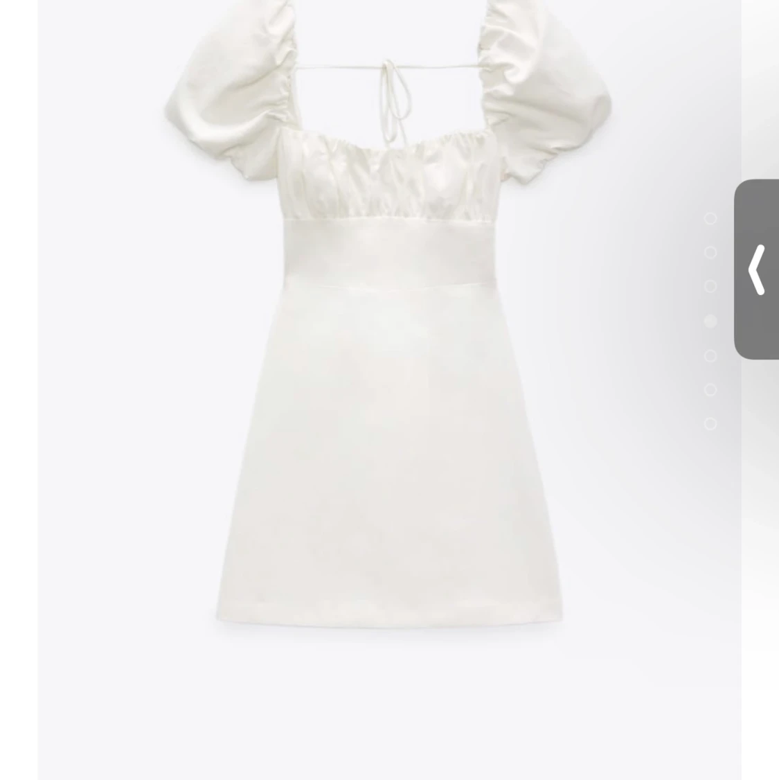 Säljer denna zara klänning i xs - 90