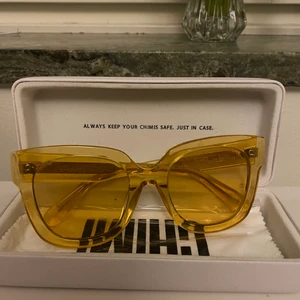 Chimi solglasögon  - Helt oanvända chimi solglasögonen i 008, 500kr är utgångspriset om flera blir intresserade blir de budgivning🥰