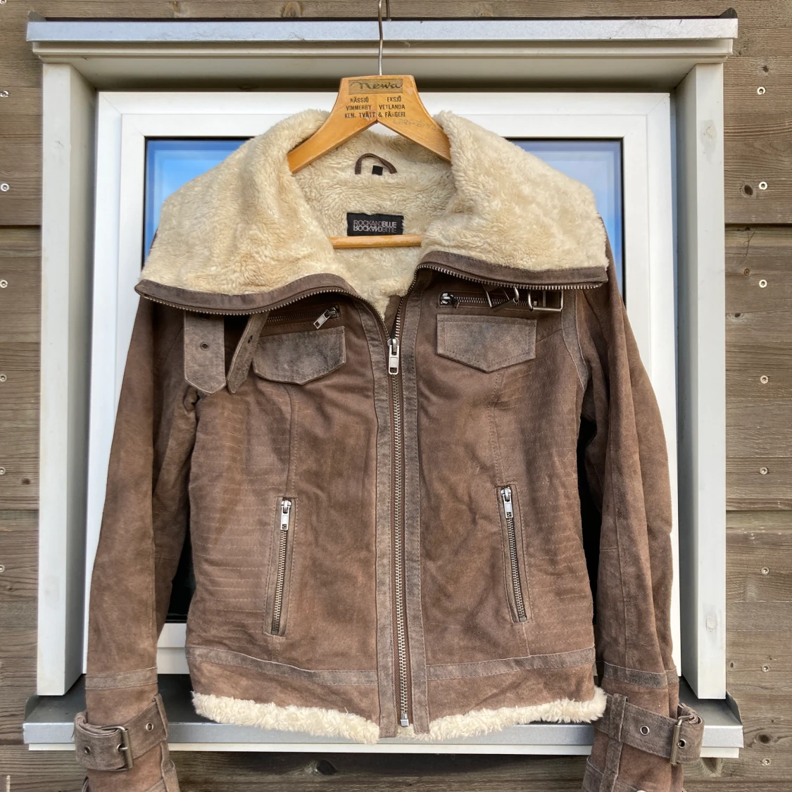 Snygg retrojacka i mocha strl 36 - 90