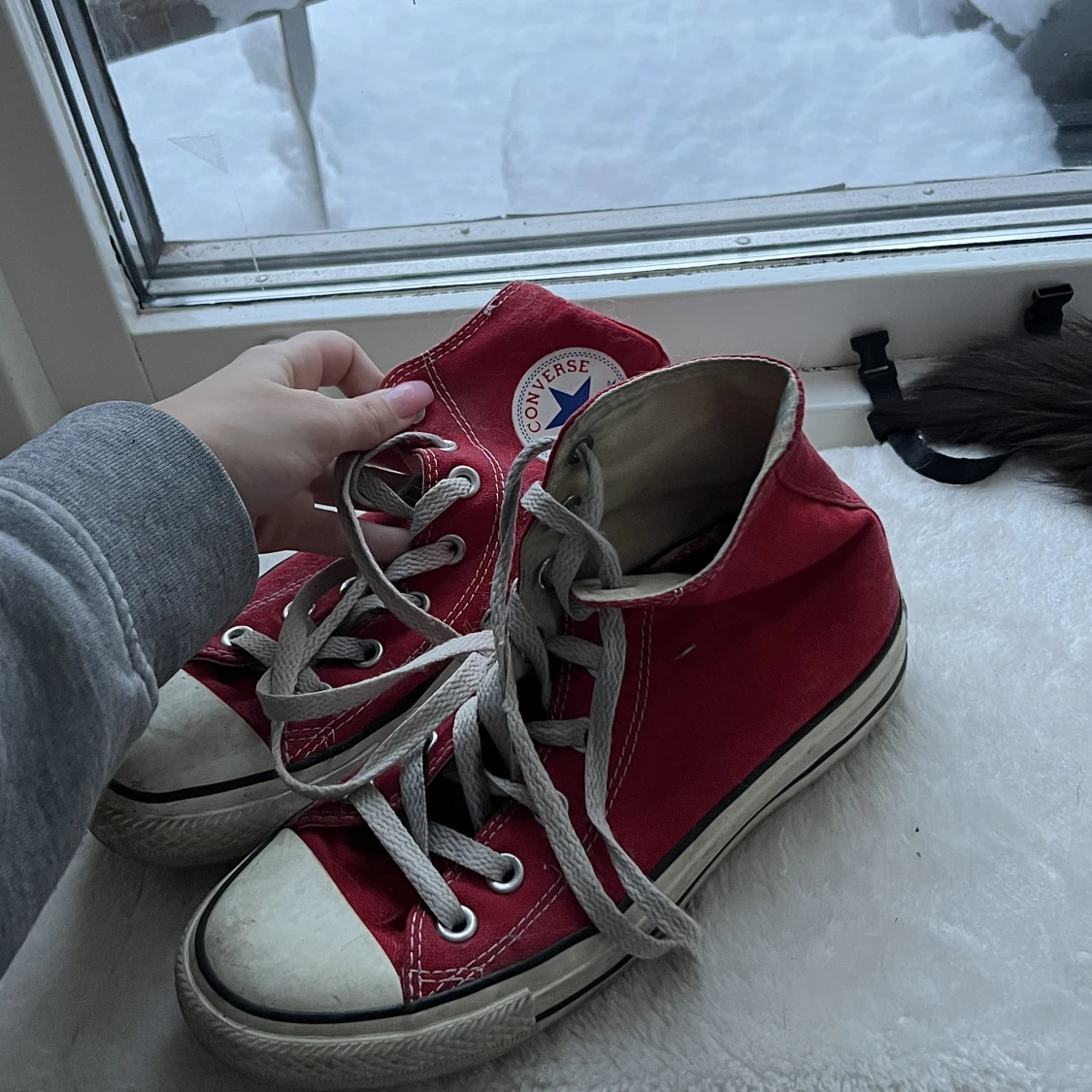 CONVERSE