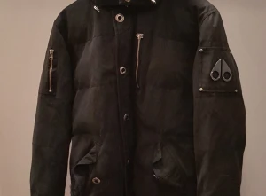 Moose jacka  - En fin moose jacka Nytvättat jackan  