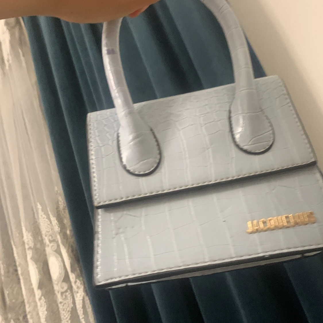 Ljusblå väska  - 91