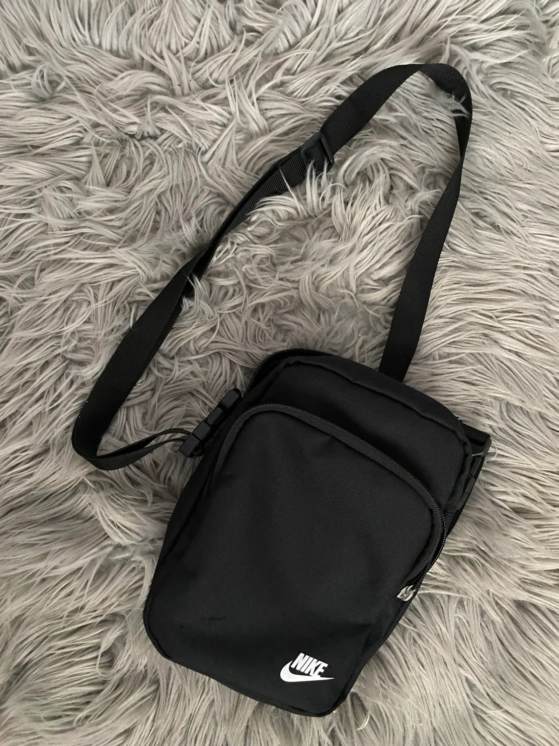 Nike Heritage crossbody väska