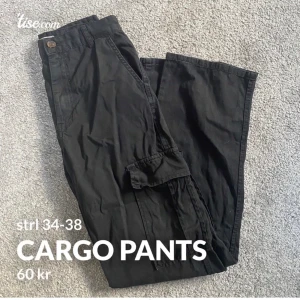cargo pants - cargos från stradivarius  