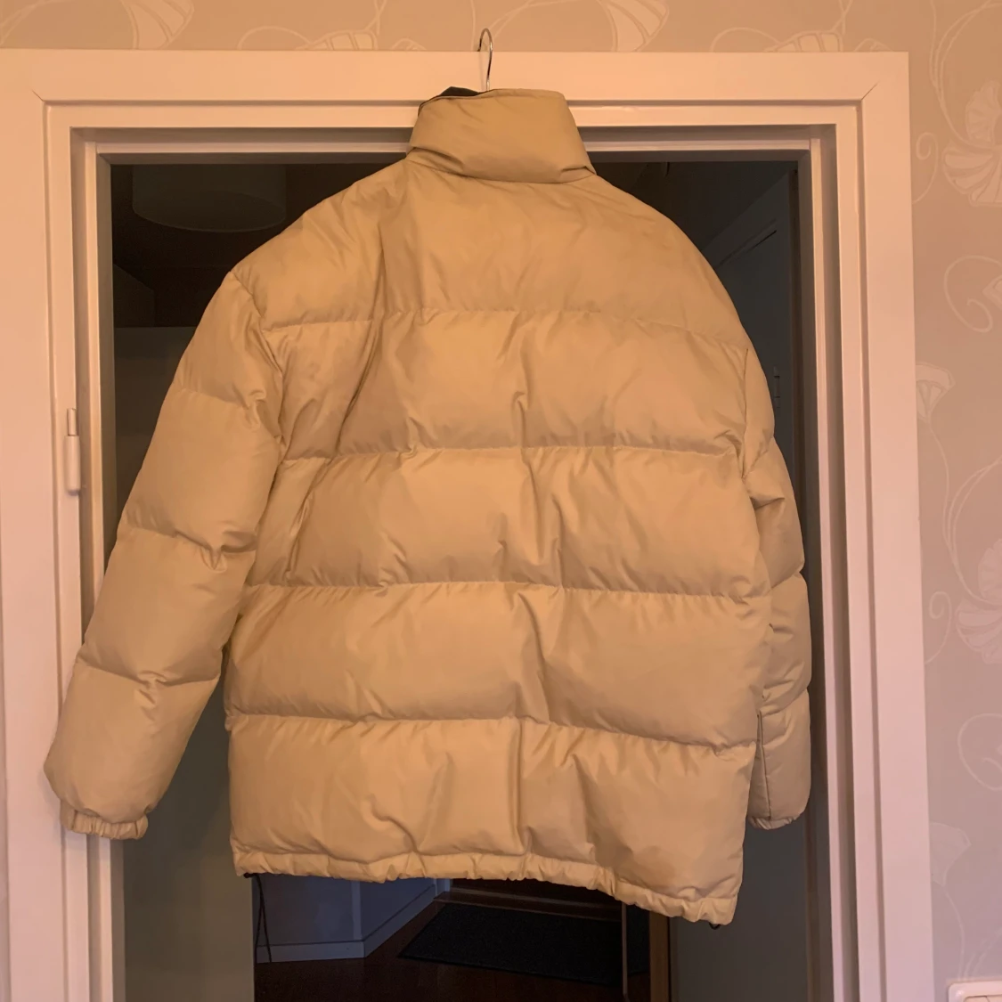 Down Reebok Jacket in Off White (Fits like M/L) - 91