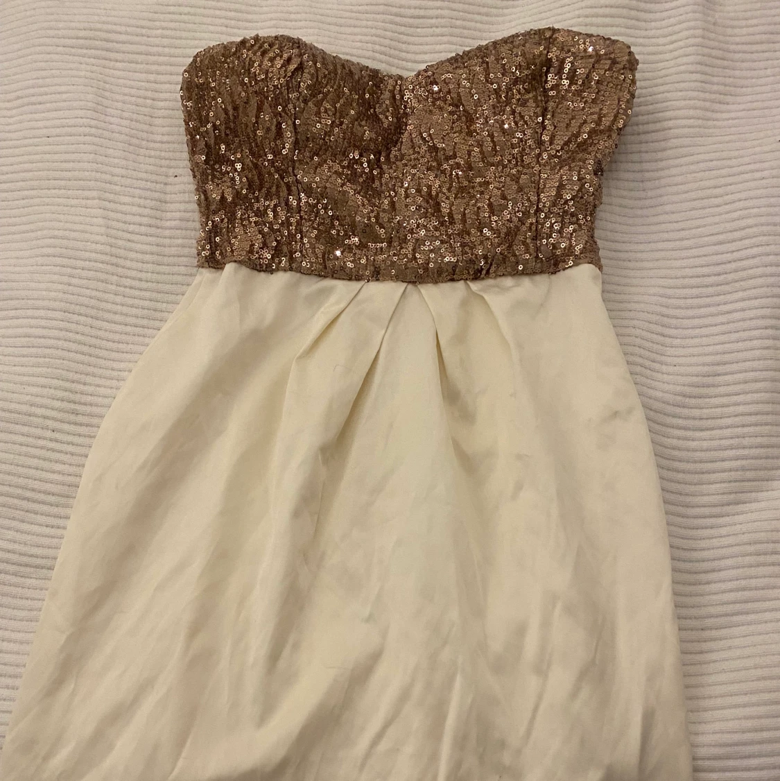 Klänning storlek s - 90