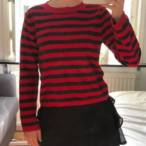 Stickad tröja Bik Bok - Randig stickad tröja från BikBok strl XS 80kr+frakt