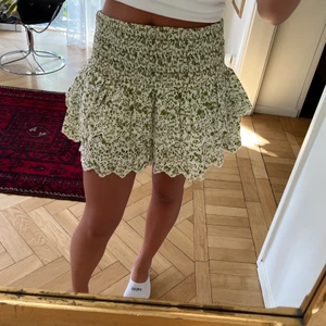 Söt kjol - Super fin kjol från Zara. Aldrig använd