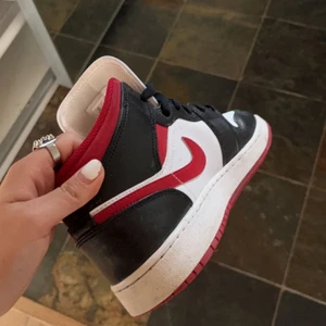 Jordans - Jordan 1❤️ stl 40 !Äkta i bra skick!