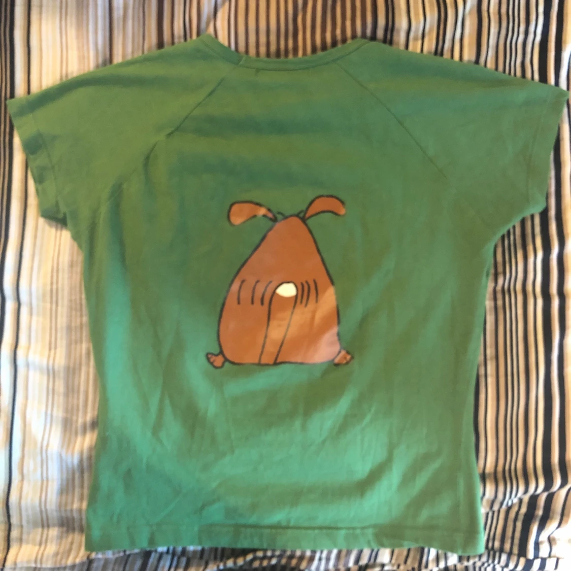 T-shirt med hundtryck - 90