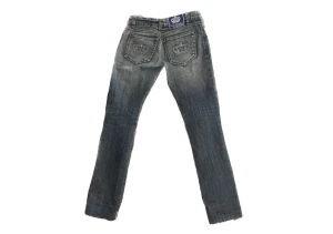 Victoria Beckham  - !!lägger upp på nytt!! säljer mina supersnygga lowrise jeans från Victoria Beckham som tyvärr inte kommer till användning 