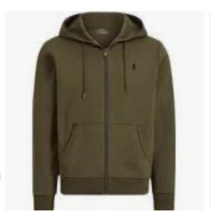 Ralph lauren zip hoodie  - Storlek S, skick 9/10 använd fåtal gånger, kostar 1500kr ny