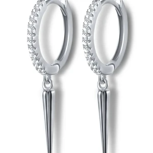 äkta silver örhängen - Säljer dessa fina örhängen i 925 silver, allt på bild 3 kommer med vid köp. Helt oanvända. Super bra present åt vän eller släkting t.ex.💞 Bild 1 & 2 är lånade. 150 kr eller budgivning ifall fler är intresserade.☺️