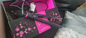 Plattång ghd  - En rosa ghd i väldigt fint skick med låda 