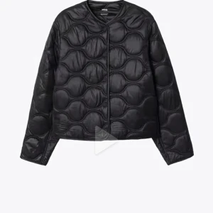 Jacka - Super fin jacka💕nästan aldrig använd 