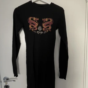 Svart mini-klänning  - ⭐️Använd 2ggr⭐️ Passar xs/s