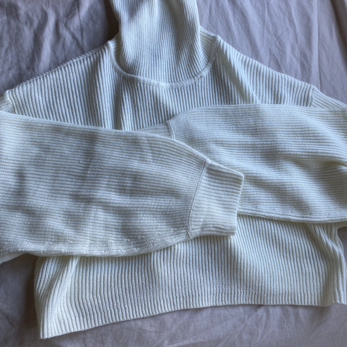 Cropped stickad topp