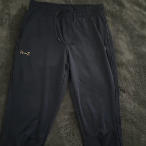 A-Z (Zlatan) byxor - Aldrig använt dom därför jag säljer dom Pris kan diskuteras i dm