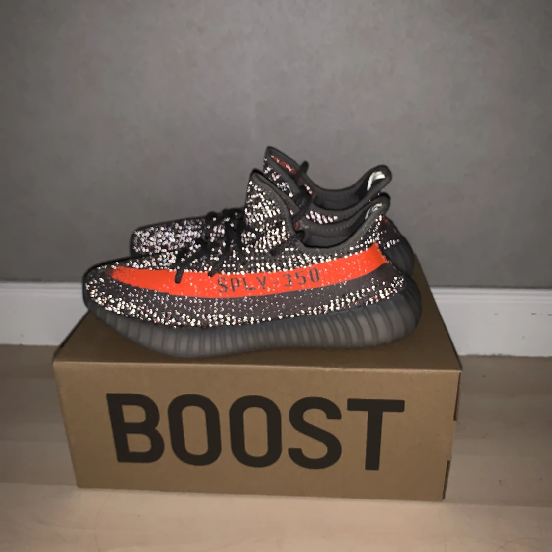 Yeezy Boost 350 V2 - 91