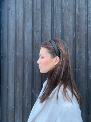 Diadem Tokyo - Diadem i färgen Tokyo✨