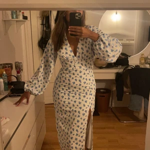 Lång sommarklänning  - Strl S