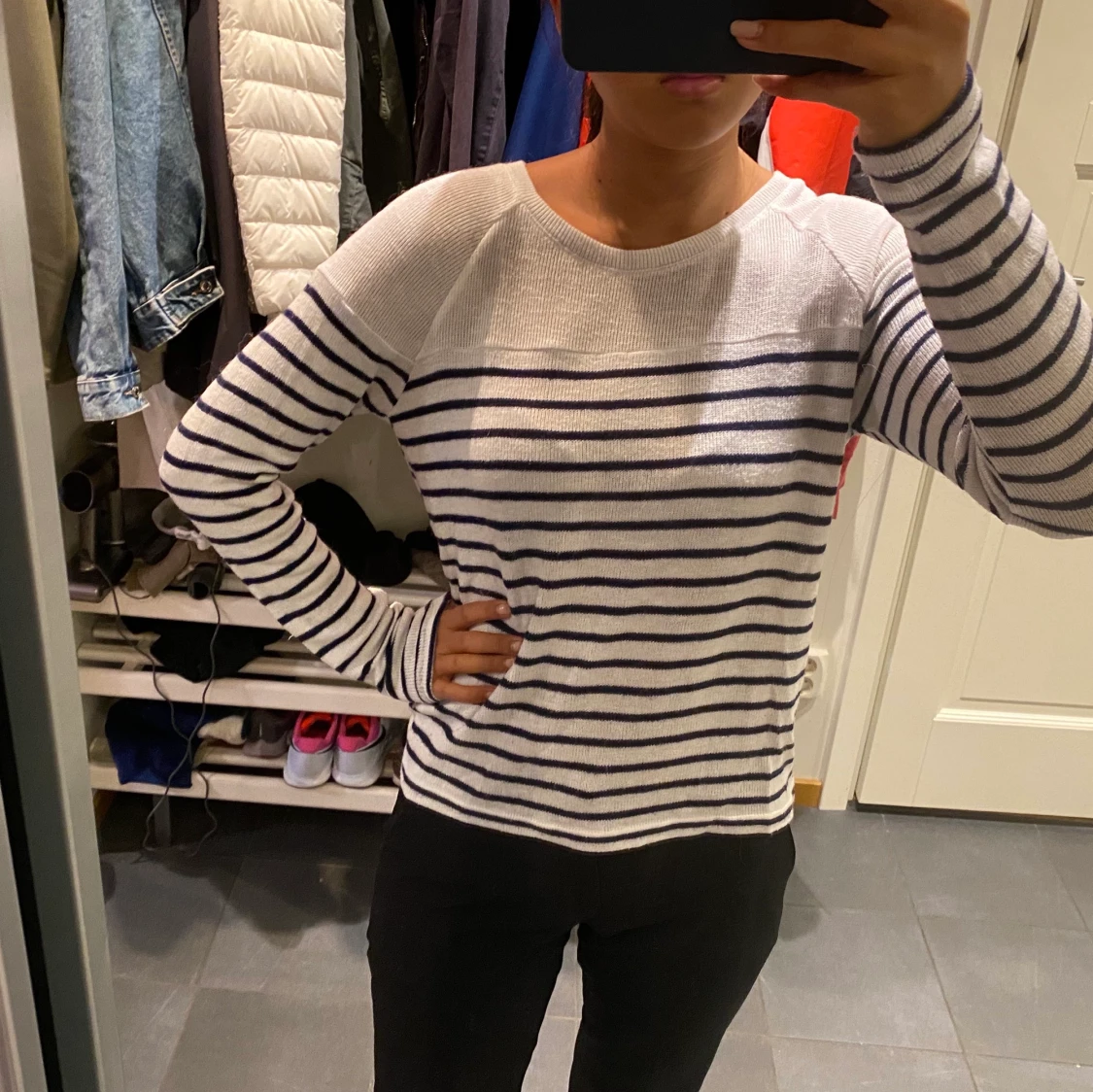 Stickad randig tröja