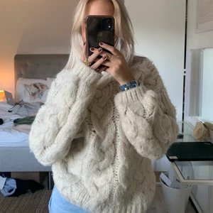 Stickad tröja mango! - Stickad tröja från mango strl M 