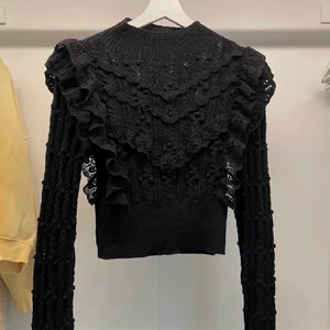 Zara topp - Stickad Zara topp som inte säljes längre i nyskick! 300kr  Köp direkt för 400kr 