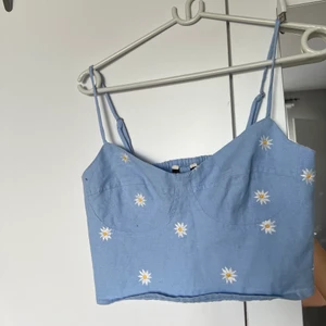 Topp - Superfin topp från zalando med prislapp kvar! 