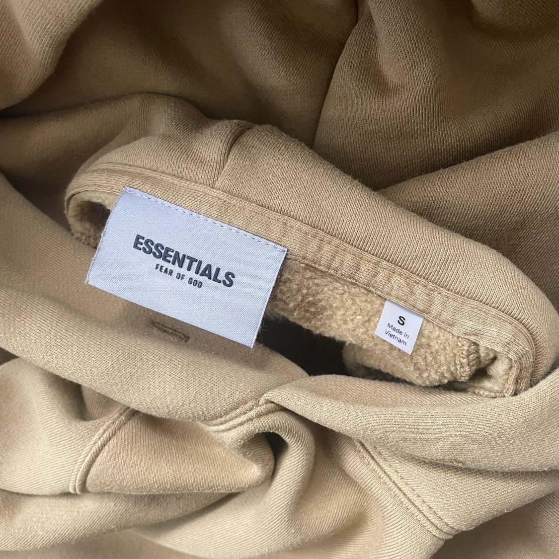 ESSENTIALS HOODIE - 90