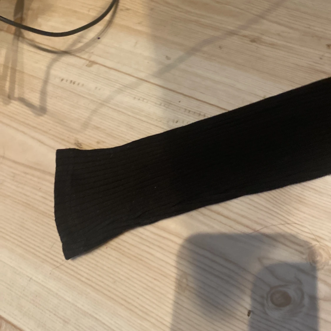 Svart tröja med knappar - 90