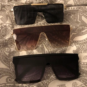 3 par solglasögon - 3 par solglasögon + fodral för 100kr tillsammans