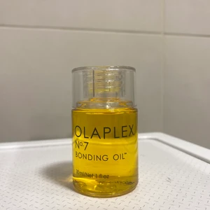 Olaplex hårolja  - Aldrig använd. Nypris 329kr. 