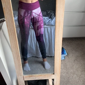 Träningstights Anarchy Apparel - Träningstights från Anarchy Apparel💕