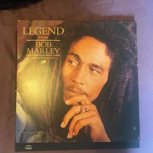Har en Bob Marley skiva till salu. Har aldrig varit spelad. Säljes pga dubbletter.