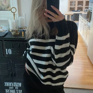 Randig tröja - Snygg randig tröja från hm💘