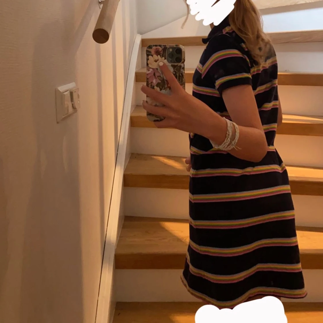 Rengbågsrandig klänning med krage 🌈👗 - 90