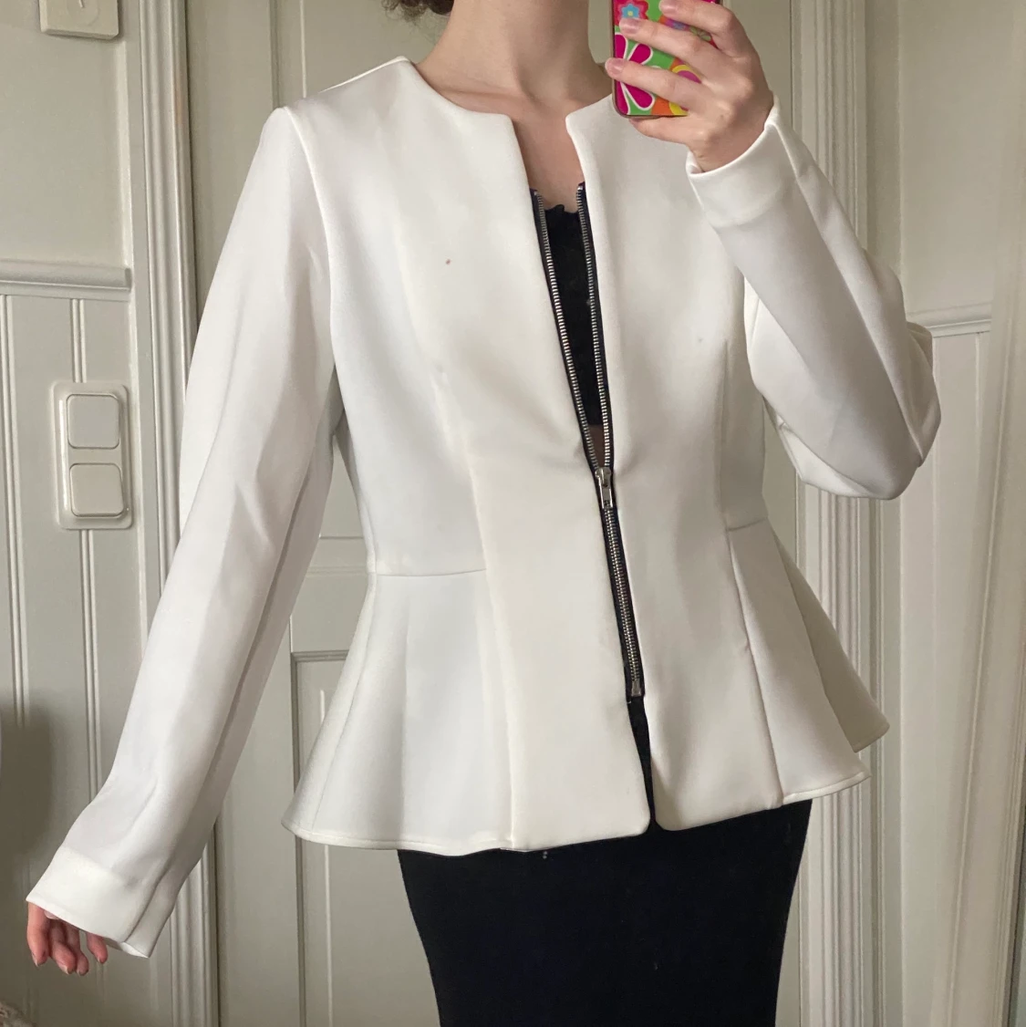 Vit peplumjacka - 90