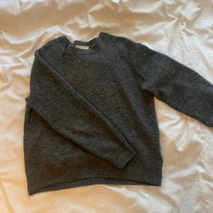 Tröja - Grå tröja