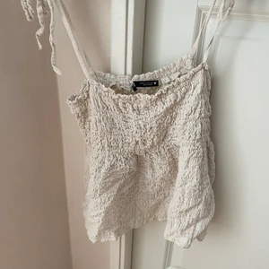 Linne Zara  - Linne från zara. Använt ett par gånger men i fint skick. 