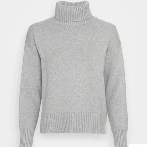 Stickad tröja - Så söt stickad tröja ifrån zalando. Nypris 399kr💓 
