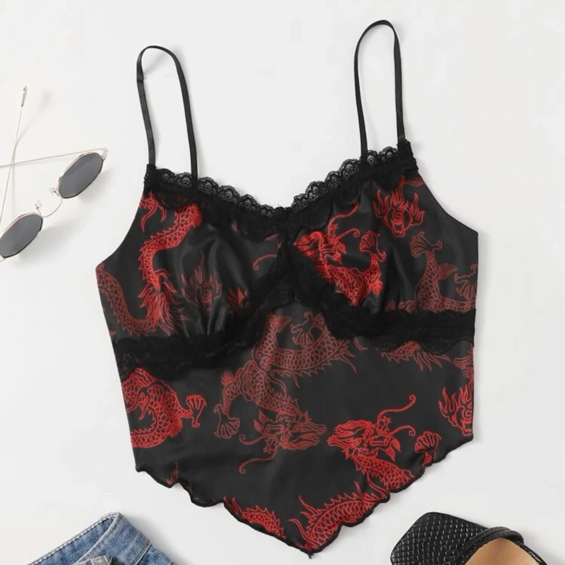 svart röd drake🐉topp 