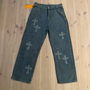 märkta XL men passar M/L - helt oanvända