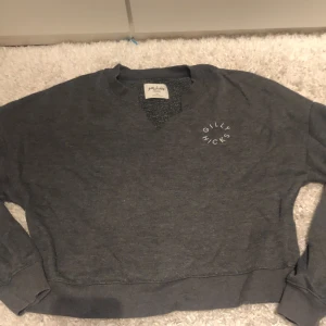 Tröja - Säljer nu en jättesnygg tröja som är super mjuk❤️