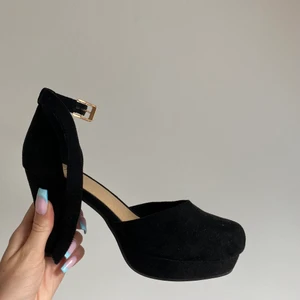 Klackskor - Helt oanvända! Storlek 36🖤