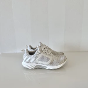 Adidas ClimaCool CW strl 36 Snörning Dam Nypris 949:- - Adidas ClimaCool CW strl 36 Snörning Dam Nypris 949:- 